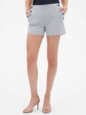 Banana Republic White Pinstripe Chambray Sailor Pique Shorts Size 14